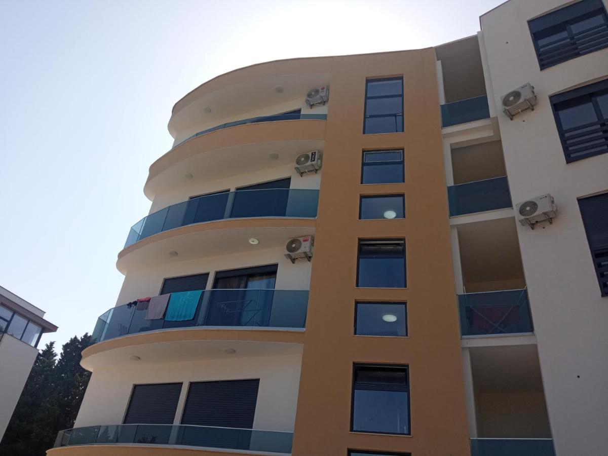 Apartman Ami Ulcinj Extérieur photo
