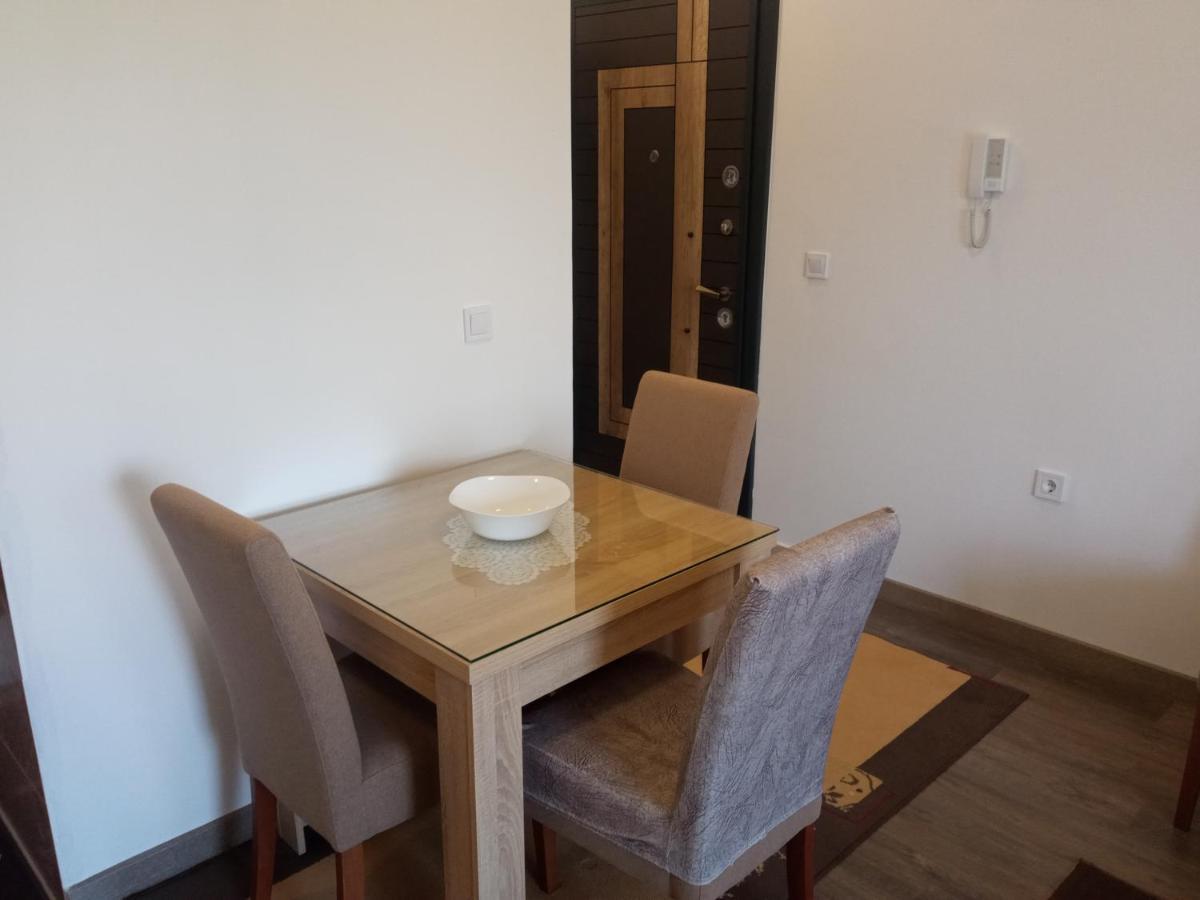 Apartman Ami Ulcinj Extérieur photo